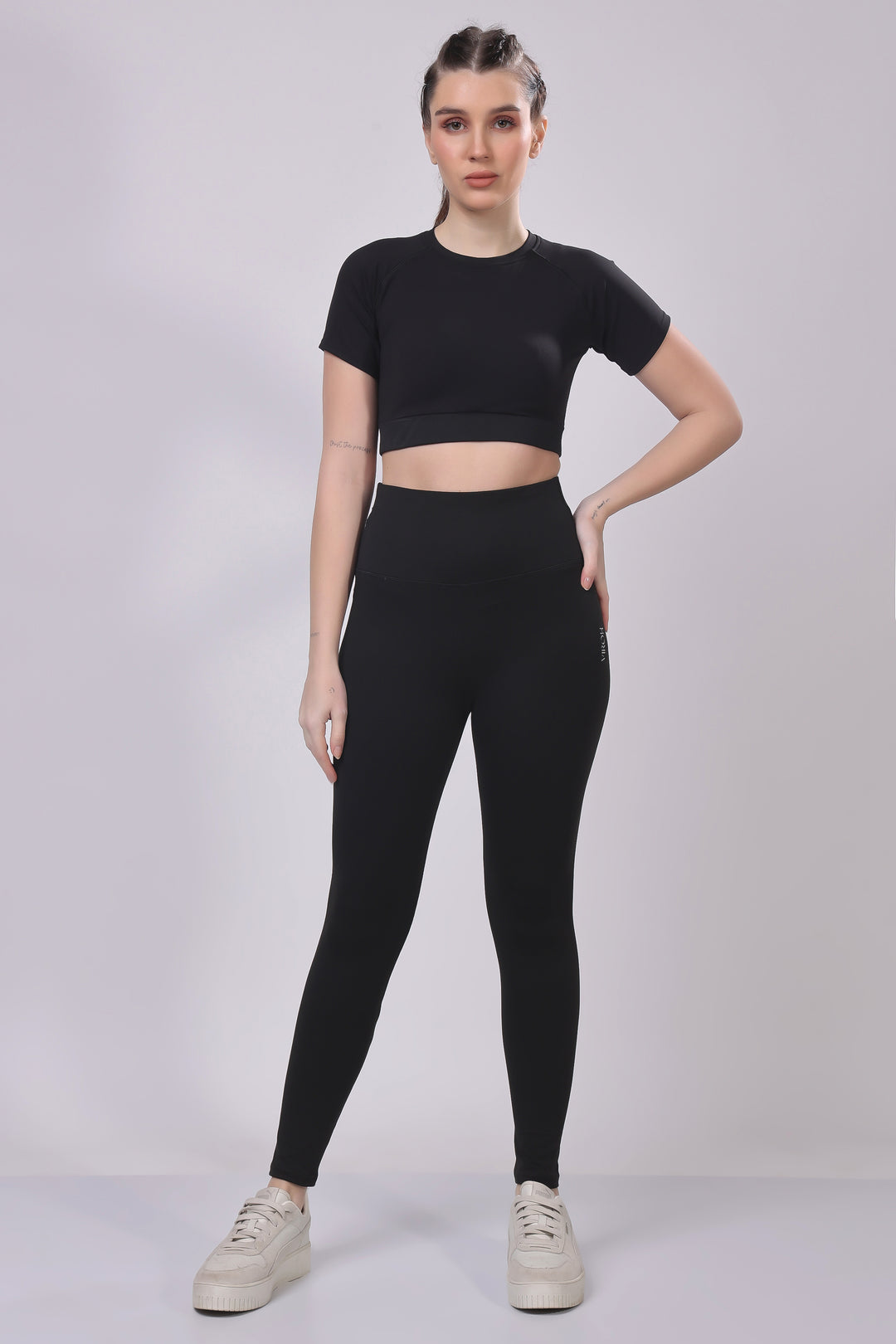 Crop Tops - Black